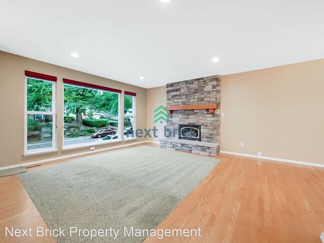 Building Photo - 4 br, 3 bath House - 10917 166th Pl NE