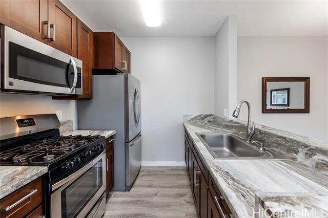 Building Photo - 91-245-245 Hanapouli Cir