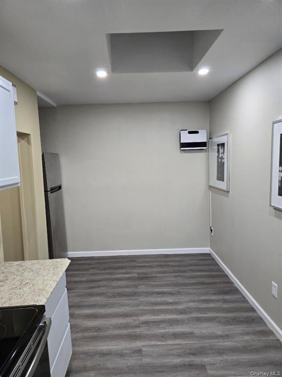 Building Photo - 105-12 Liberty Ave