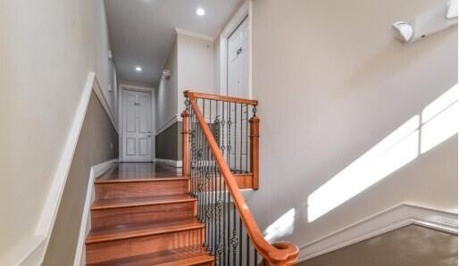 Foto principal - 918 W Huron St