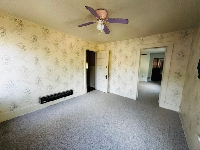 Foto del edificio - 615 NW Arlington Ave