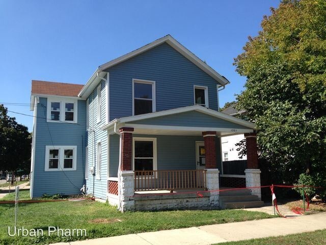 Primary Photo - 1301 Davis Ave NW