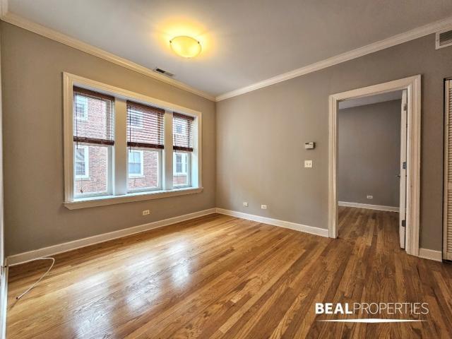 Building Photo - 1 bedroom in CHICAGO IL 60657