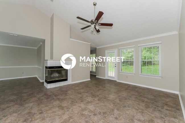 Building Photo - 1129 Mistletoe Cir