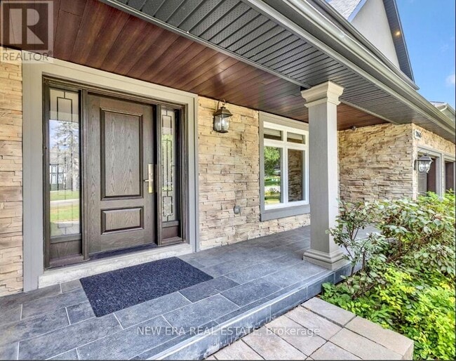 Photo du bâtiment - 2068 Mississauga Rd