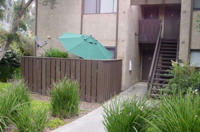 Foto principal - Scripps Ranch - Remodeled 1BR Condo - Lowe...