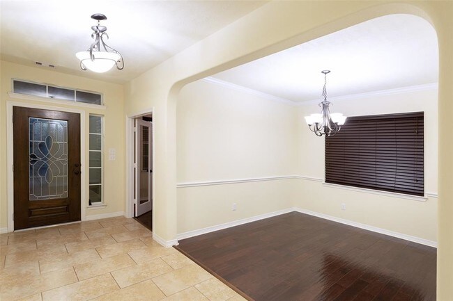 Building Photo - 26538 Becker Pines Ln