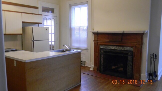 Foto del edificio - 418 N High St