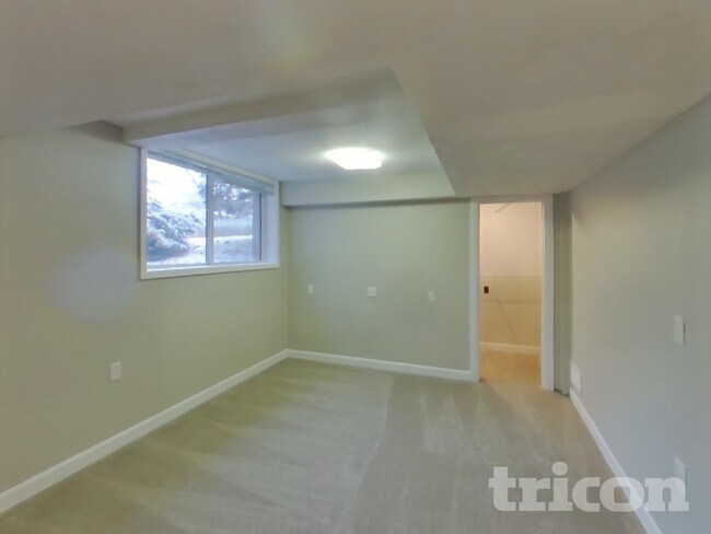 Foto del edificio - 3820 Union Terrace Ln N