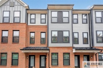 Building Photo - 505 Sadie Cir