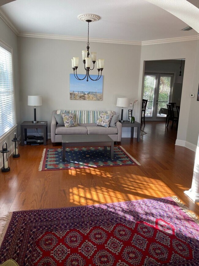 Foto del edificio - Secluded 4 Bed 3.5 Bath Near MacDill