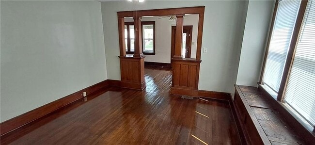 Foto del edificio - 120 Fulkerson St