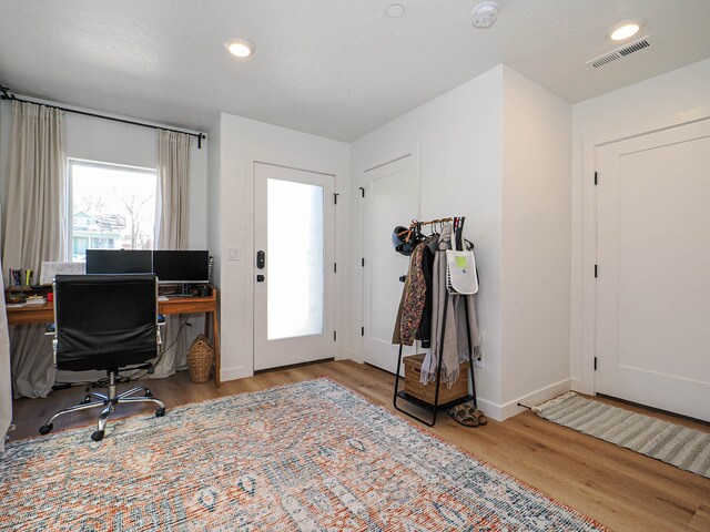 Building Photo - 723 N 300 W
