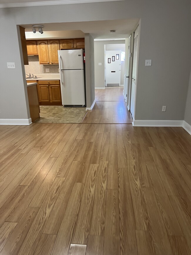 Foto del edificio - 5758 E Hastings Arch