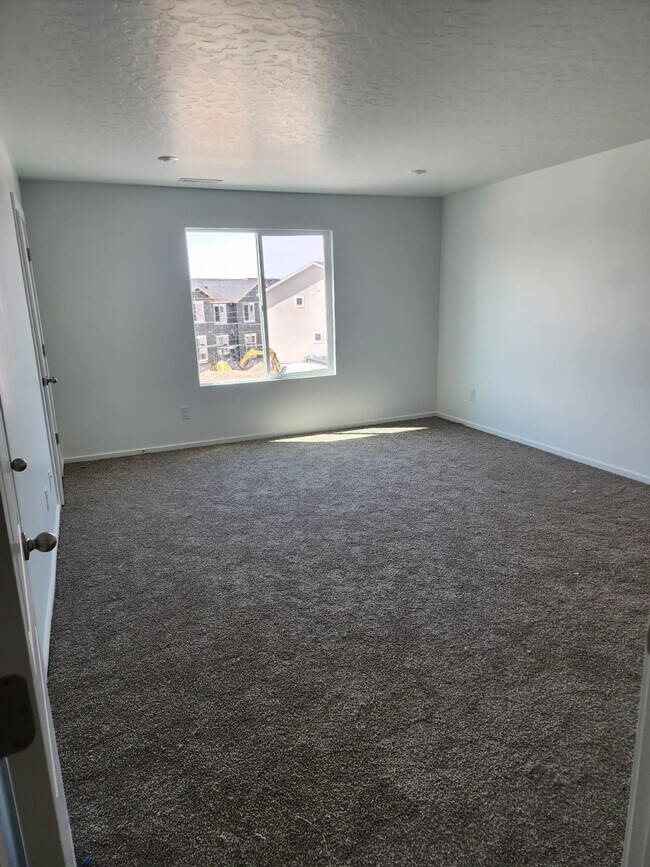 Foto del edificio - 1824 N Patchwork Ave