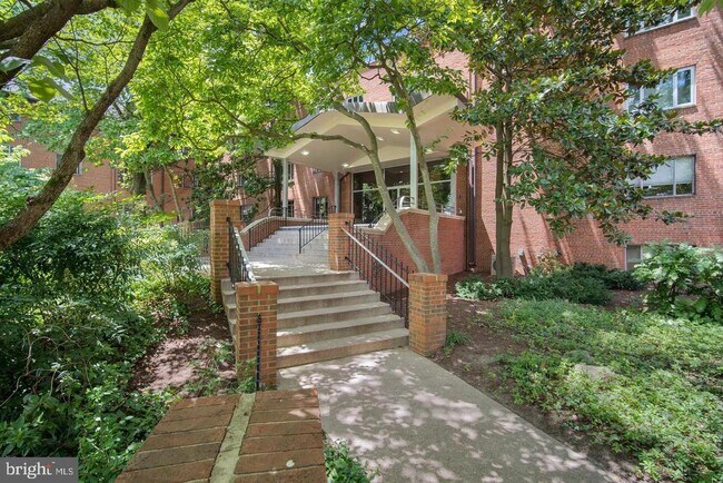 Building Photo - 5301 Westbard Cir