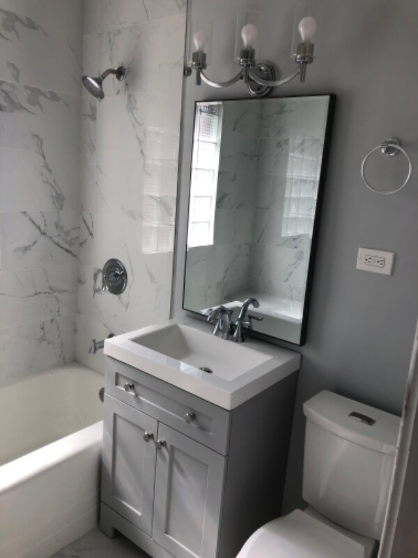 Foto principal - 605 N Humphrey Ave