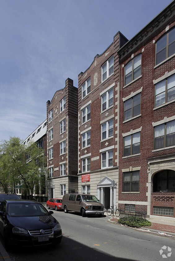 Primary Photo - 45-47 Symphony Rd