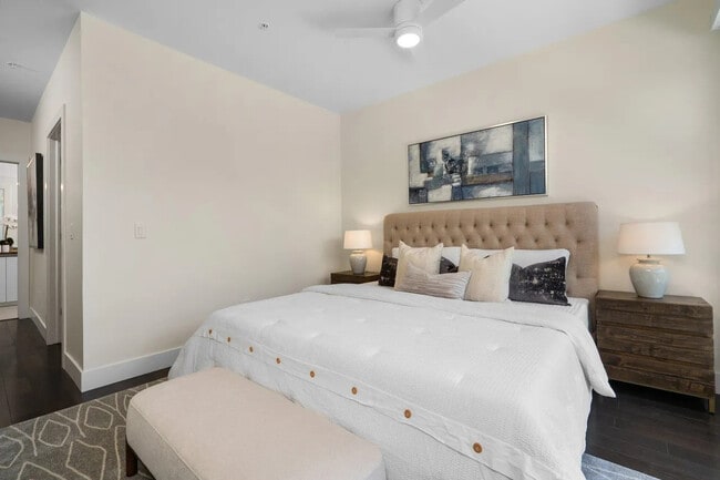 Foto del edificio - 218 W Kingsley St