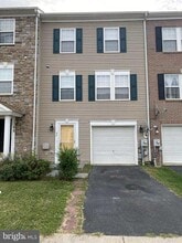 Building Photo - 94 Eldon Dr