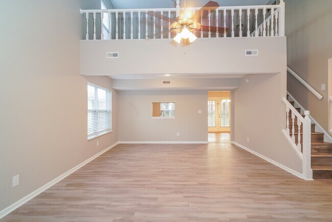 Building Photo - 8633 Buffalo Ridge Dr