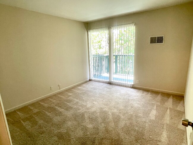 Foto del edificio - 1054 Dolores St