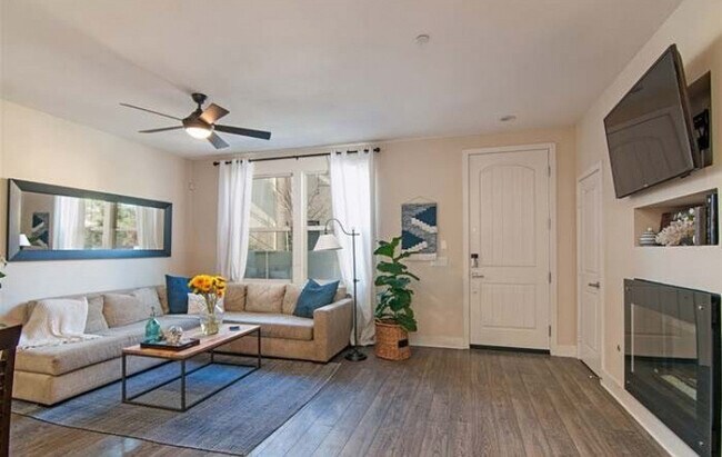 Foto del edificio - 1644 Fairlead Ave