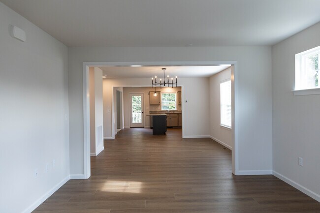 Foto del edificio - 83 Beech Tree Ct