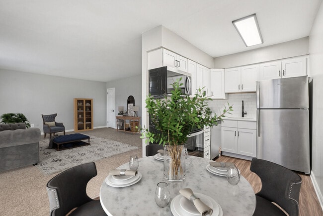 Building Photo - THE WELLINGTON