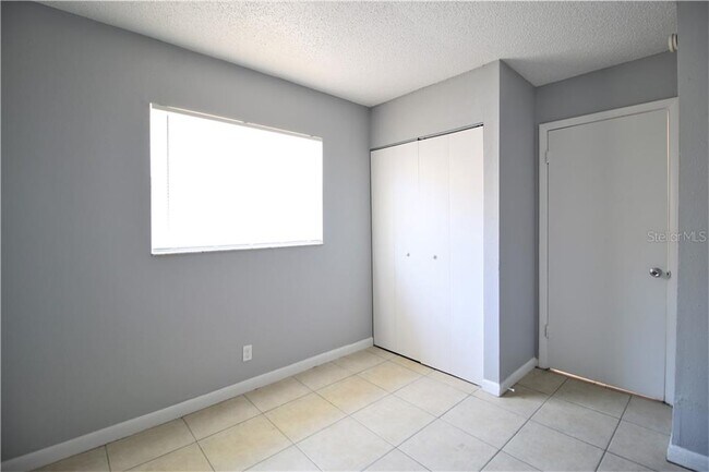 Foto del edificio - 520 89th Ave N