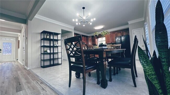 Foto del edificio - 3295 Briaroak Dr