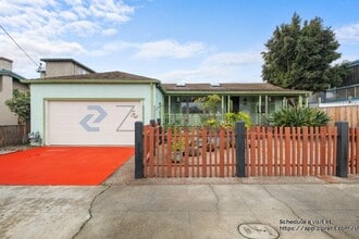 Building Photo - 3606 Barrett Ave