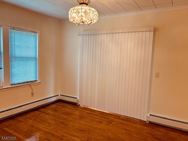 Building Photo - 21 Intervale Rd