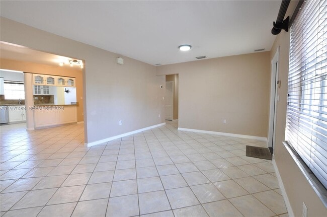 Foto del edificio - 10502 SW 77th Ct