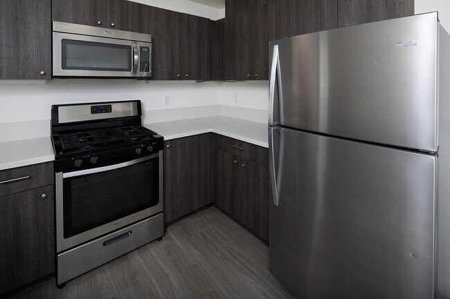 Foto del edificio - Modern Ocean Beach 1 Bed/1 Bath Apartment ...