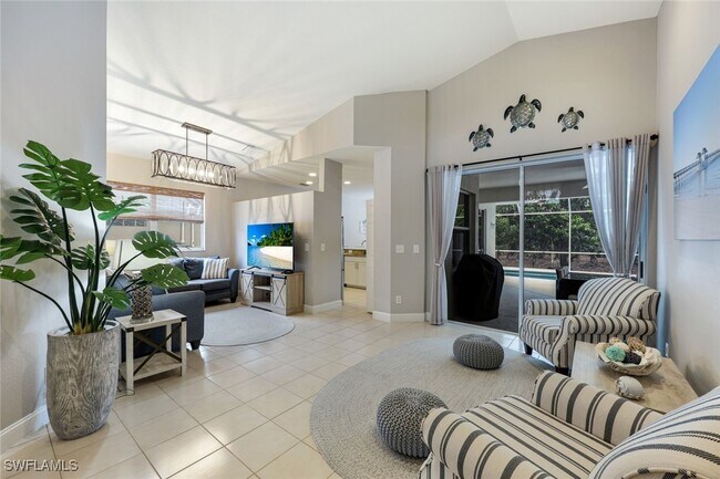 Foto del edificio - 697 Crossfield Cir