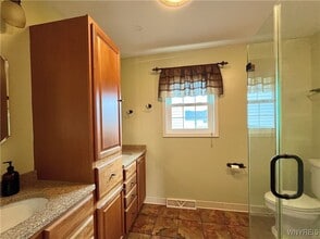 Building Photo - 1 Monta Vista Ct