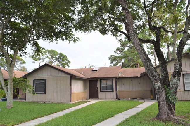 Building Photo - 4458 Country Grove Blvd