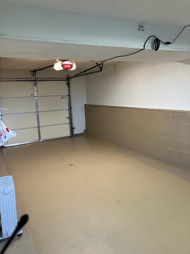 786 Charlotte Dr, Brunswick, OH 44212 Townhome Rentals in Brunswick