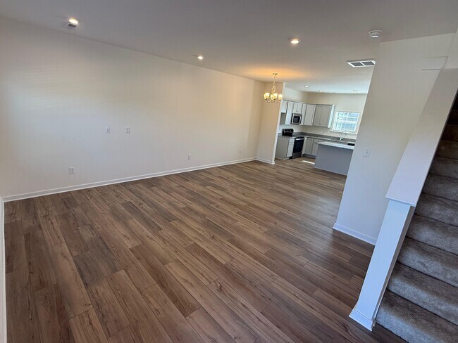 Foto del edificio - 3368 Hill Rd