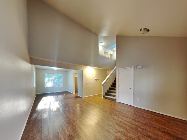 Foto del edificio - 7420 46th Pl NE
