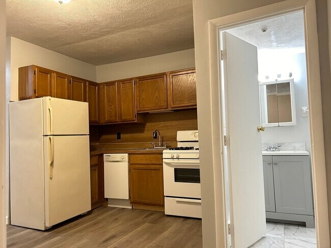Foto del edificio - 318 Granite St