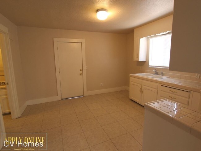 Building Photo - 3 br, 1 bath House - 1611 S. Hazelwood Blvd.