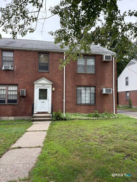 Building Photo - 248 Texas Ave