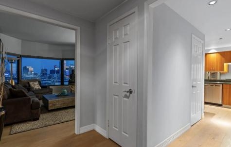 Building Photo - 3030 McKinney-11427