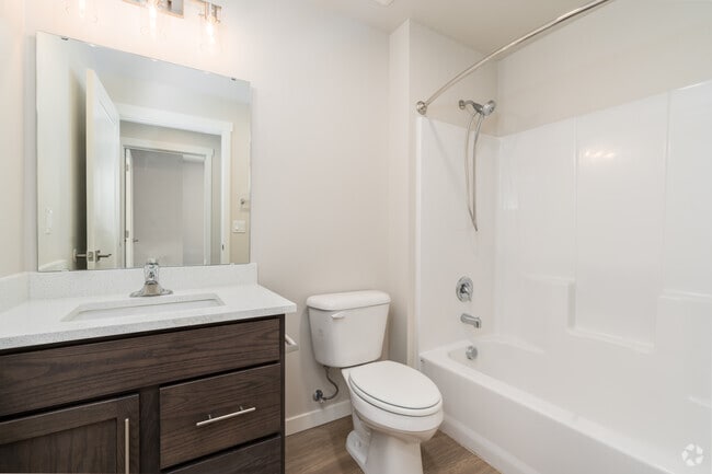 2BR, 2BA - 1030SF - Millworx