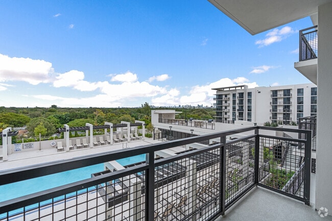 3BR, 3BA - 1,267SF - Balcony - Gardens Residences