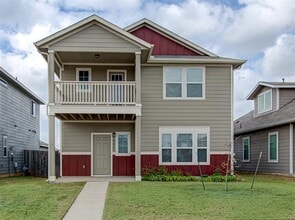 Building Photo - 405 Charter Oak Dr
