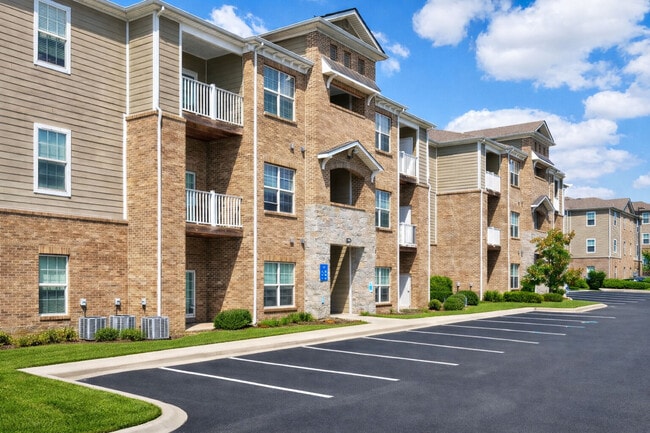 Building Photo - Palomar View Apartments