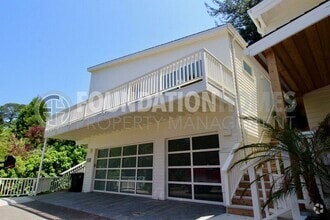 Building Photo - 417 Marin Ave